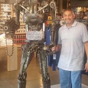 Meet your Posher, Miguel